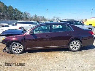 2012 Toyota Avalon z VIN 4T1BK3DB2CU458020, wystawiony jako IAAI lot #41707811 z przebiegiem 91 999 mil mil oraz . Historia ofert i sprzedaży dostępna na DreamBid. Obrazek 14.