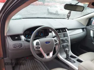 2014 Ford Edge SEL z VIN 2FMDK4JC0EBA36381, wystawiony jako IAAI lot #42236973 z przebiegiem 146 053 mil mil oraz . Historia ofert i sprzedaży dostępna na DreamBid. Obrazek 17.
