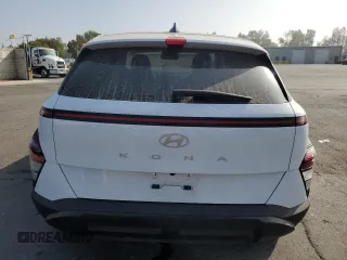2024 Hyundai Kona Essential with VIN KM8HA3AB1RU098555, listed as a Copart auction lot 73239244 with 9,697 mi miles and Salvage Title. Bid and sale history available at DreamBid. Image 6.