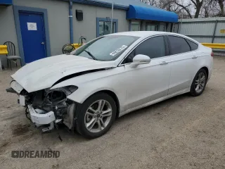 2018 Ford Fusion SE with VIN 3FA6P0HDXJR212702, listed as a Copart auction lot 44810275 with 61,876 mi miles and Salvage Title. Bid and sale history available at carsss.com. Image 1.
