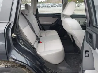 2014 Subaru Forester 2.5i with VIN JF2SJAAC6EG431009, listed as a IAAI auction lot 41997788 with 137,673 mi miles. Bid and sale history available at carsss.com. Image 8.