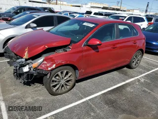 2019 Hyundai Elantra GT with VIN KMHH35LE8KU091492, listed as a Copart auction lot 49505205 with 100,284 mi miles and Clean Title. Bid and sale history available at carsss.com. Image 1.