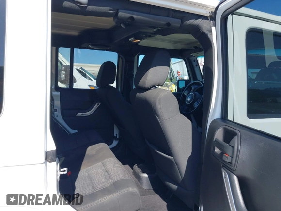 2012 Jeep Wrangler Unlimited Call of Duty MW3 с VIN 1C4BJWFG4CL130718, выставлен на аукционе IAAI как лот 42026458 с пробегом 162 884 миль миль и . История ставок и продаж доступна на DreamBid. Изображение 8.