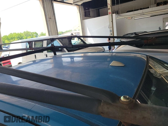 2018 Nissan Frontier Pro-4X with VIN 1N6AD0CWXJN762195, listed as a IAAI auction lot 42677692 with 136,820 mi miles and . Bid and sale history available at DreamBid. Image 24.
