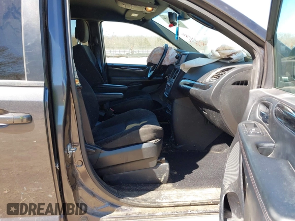 2020 Dodge Grand Caravan SE with VIN 2C4RDGBG3LR183953, listed as a IAAI auction lot 41671786 with 87,122 mi miles and . Bid and sale history available at DreamBid. Image 5.