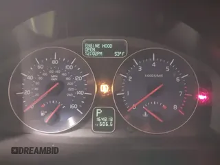 2011 Volvo V50 с VIN YV1672MW8B2597061, выставлен на аукционе IAAI как лот 42083823 с пробегом 164 818 миль миль и . История ставок и продаж доступна на DreamBid. Изображение 7.