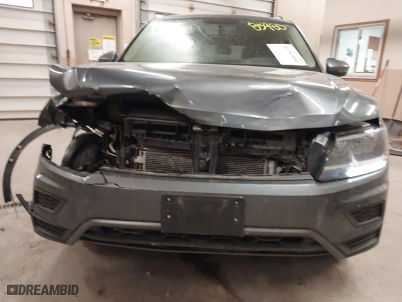 2019 Volkswagen Tiguan S with VIN 3VV0B7AX5KM180611, listed as a IAAI auction lot 41785980 with 169,203 mi miles. Bid and sale history available at carsss.com. Image 12.