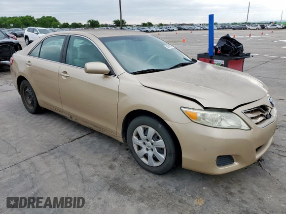 2010 Toyota Camry z VIN 4T1BF3EK4AU112728, wystawiony jako Copart lot #54740835 z przebiegiem 133 340 mil mil oraz Szkoda całkowita • Salvage title. Historia ofert i sprzedaży dostępna na DreamBid. Obrazek 4.
