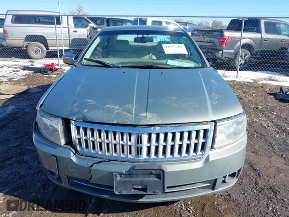 2008 Lincoln MKZ with VIN 3LNHM28T18R645104, listed as a IAAI auction lot 41637301 with 190,388 mi miles. Bid and sale history available at carsss.com. Image 12.