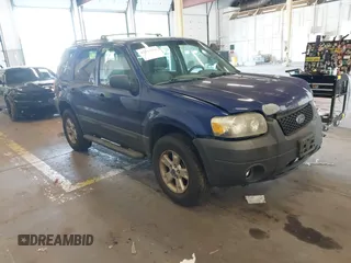 2006 Ford Escape XLT with VIN 1FMCU931X6KB48398, listed as a IAAI auction lot 42334575 with 152,259 mi miles and . Bid and sale history available at DreamBid. Image 1.