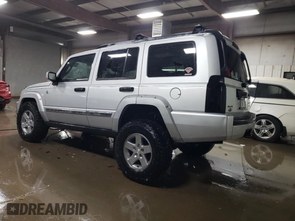 2008 Jeep Commander Overland with VIN 1J8HG68278C146082, listed as a Copart auction lot 82796684 with 73,113 mi miles and Salvage Title. Bid and sale history available at carsss.com. Image 2.