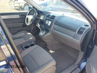 2011 Honda CR-V LX with VIN 5J6RE4H3XBL094978, listed as a IAAI auction lot 42103747 with 195,566 mi miles. Bid and sale history available at carsss.com. Image 5.