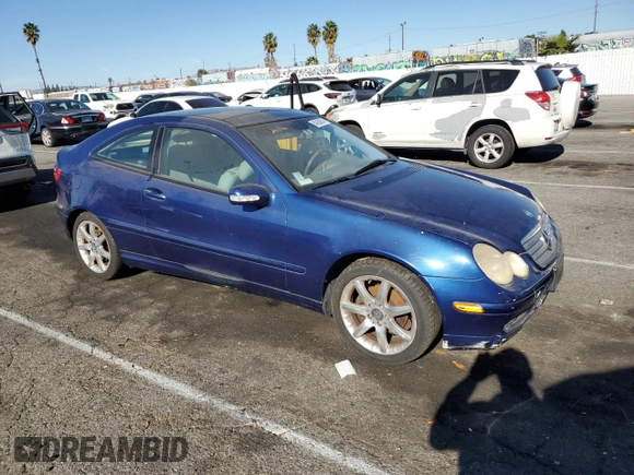 2002 Mercedes-Benz C 230/260/280/320 with VIN WDBRN47J82A389514, listed as a Copart auction lot 84328674 with Not Provided miles and Clean Title. Bid and sale history available at DreamBid. Image 4.