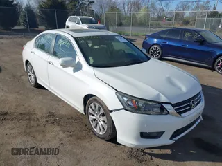 2014 Honda Accord EX-L with VIN 1HGCR2F82EA163330, listed as a IAAI auction lot 41920561 with 86,890 mi miles and . Bid and sale history available at carsss.com. Image 1.
