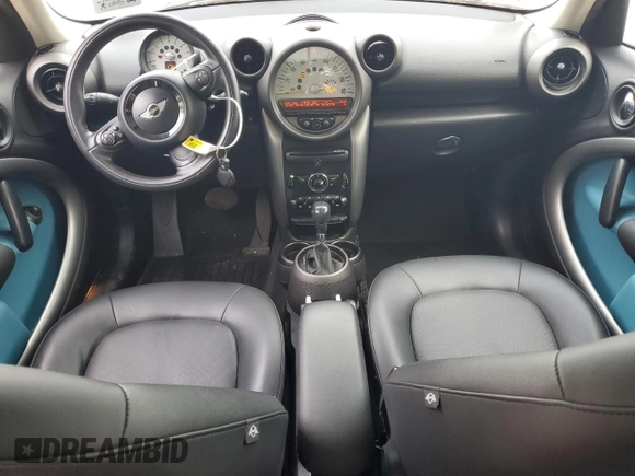 2012 MINI Countryman with VIN WMWZB3C55CWM02962, listed as a Copart auction lot 54358875 with 122,448 mi miles and Clean Title. Bid and sale history available at DreamBid. Image 8.