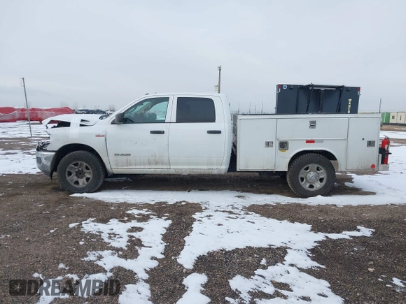 2020 Ram 2500 Tradesman with VIN 3C6UR4HJ1LG261432, listed as a IAAI auction lot 41573636 with 154,147 mi miles. Bid and sale history available at carsss.com. Image 15.