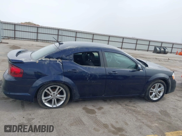2014 Dodge Avenger SXT z VIN 1C3CDZCB2EN102742, wystawiony jako IAAI lot #41807662 z przebiegiem 140 281 mil mil oraz . Historia ofert i sprzedaży dostępna na DreamBid. Obrazek 13.