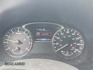 2017 Nissan Pathfinder SV with VIN 5N1DR2MM9HC648975, listed as a IAAI auction lot 42042921 with 125,057 mi miles. Bid and sale history available at carsss.com. Image 7.