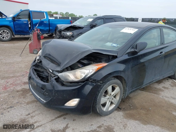 2013 Hyundai Elantra GLS PZEV with VIN KMHDH4AE0DU949943, listed as a IAAI auction lot 41936762 with 79,401 mi miles. Bid and sale history available at carsss.com. Image 6.