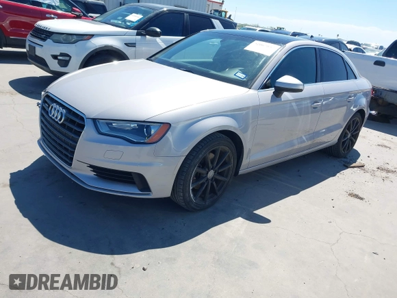 2015 Audi A3 Premium Plus z VIN WAUEFGFF3F1036709, wystawiony jako IAAI lot #42067857 z przebiegiem 109 667 mil mil oraz . Historia ofert i sprzedaży dostępna na DreamBid. Obrazek 20.