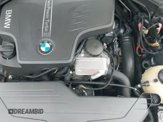 2015 BMW 4 Series 428i xDrive z VIN WBA4A7C55FD414405, wystawiony jako IAAI lot #39159752 z przebiegiem 121 009 mil mil oraz . Historia ofert i sprzedaży dostępna na DreamBid. Obrazek 12.