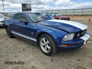 2007 Ford Mustang Deluxe z VIN 1ZVHT80N075219801, wystawiony jako Copart lot #57247925 z przebiegiem 203 385 mil mil oraz Czysty tytuł • Clean title. Historia ofert i sprzedaży dostępna na DreamBid. Obrazek 4.