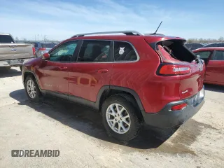 2015 Jeep Cherokee Latitude with VIN 1C4PJMCB3FW784633, listed as a Copart auction lot 50208225 with 174,455 mi miles and Salvage Title. Bid and sale history available at carsss.com. Image 2.