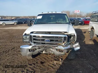 2001 Ford Super Duty F-250 XL with VIN 1FTNX21F91EA15553, listed as a IAAI auction lot 41759332 with 234,023 mi miles. Bid and sale history available at carsss.com. Image 6.