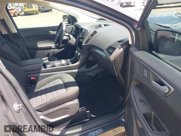 2021 Ford Edge SE with VIN 2FMPK3G91MBA04749, listed as a IAAI auction lot 42663146 with 15,437 mi miles and . Bid and sale history available at DreamBid. Image 5.