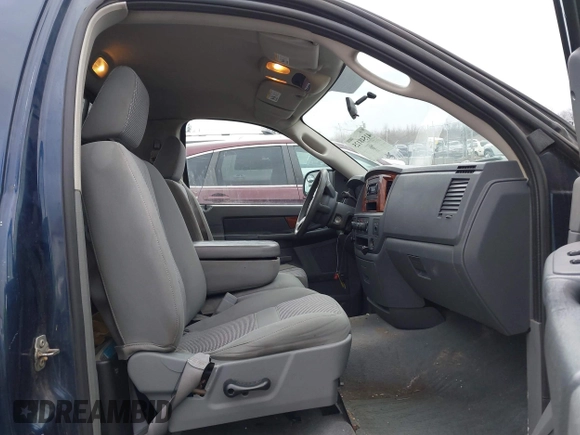 2006 Dodge 1500 SLT with VIN 1D7HU16206J155131, listed as a IAAI auction lot 41548125 with 213,690 mi miles and . Bid and sale history available at DreamBid. Image 5.