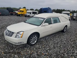 2011 Cadillac DTS Professional Limousine with VIN 1GE7K9C63BU600284, listed as a Copart auction lot 82750934 with 42,494 mi miles and Clean Title. Bid and sale history available at carsss.com. Image 1.