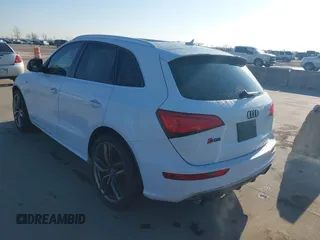 2015 Audi SQ5 Premium Plus with VIN WA1CGAFP9FA104924, listed as a IAAI auction lot 41198592 with 123,882 mi miles. Bid and sale history available at carsss.com. Image 3.