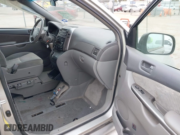 2008 Toyota Sienna CE with VIN 5TDZK23C88S206954, listed as a IAAI auction lot 41465223 with 53,824 mi miles. Bid and sale history available at carsss.com. Image 5.