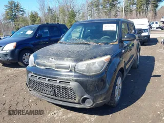 2014 Kia Soul with VIN KNDJN2A29E7042800, listed as a IAAI auction lot 41782186 with 189,270 mi miles. Bid and sale history available at carsss.com. Image 6.