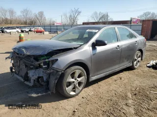 2014 Toyota Camry L with VIN 4T1BF1FKXEU757893, listed as a Copart auction lot 48560215 with 0 mi miles and Salvage Title. Bid and sale history available at carsss.com. Image 1.