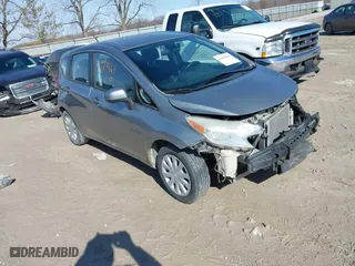 2015 Nissan Versa Note SV with VIN 3N1CE2CP9FL409616, listed as a IAAI auction lot 41684664 with 116,051 mi miles. Bid and sale history available at carsss.com. Image 1.