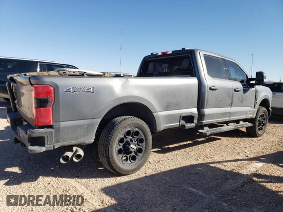 2024 Ford F-350 XL with VIN 1FT8W3BT0REF19303, listed as a Copart auction lot 88505855 with 5,453 mi miles and Salvage Title. Bid and sale history available at DreamBid. Image 3.