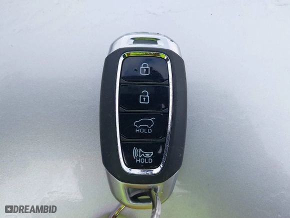 2019 Hyundai Kona SEL with VIN KM8K2CAA8KU360619, listed as a IAAI auction lot 41692944 with 27,515 mi miles. Bid and sale history available at carsss.com. Image 11.