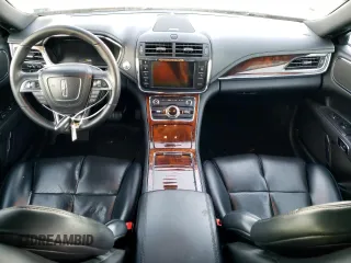 2017 Lincoln Continental Livery with VIN 1LN6L9HK0H5617100, listed as a Copart auction lot 36132313 with 184,646 mi miles. Bid and sale history available at carsss.com. Image 8.