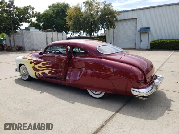 1950 Mercury Monterey z VIN 507L2772LM, wystawiony jako Copart lot #52459435 z przebiegiem 8648 mil mil oraz Tytuł czysty. Historia ofert i sprzedaży dostępna na DreamBid. Obrazek 2.