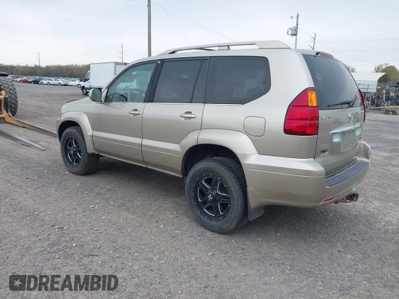 2005 Lexus GX 470 with VIN JTJBT20X450091562, listed as a IAAI auction lot 41771447 with 192,037 mi miles and . Bid and sale history available at carsss.com. Image 3.