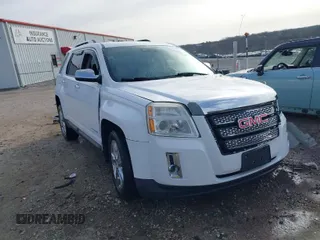 2015 GMC Terrain SLT with VIN 2GKFLYE30F6132912, listed as a IAAI auction lot 41740032 with 142,510 mi miles. Bid and sale history available at carsss.com. Image 1.