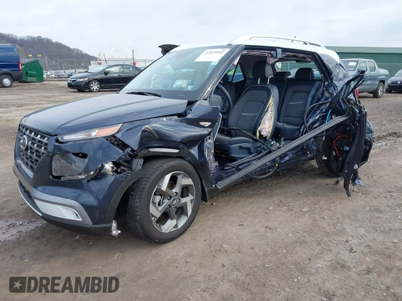 2024 Hyundai Venue SEL with VIN KMHRC8A36RU330152, listed as a IAAI auction lot 42019912 with 3,035 mi miles and . Bid and sale history available at DreamBid. Image 18.