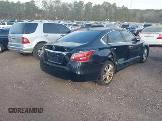 2015 Nissan Altima SL z VIN 1N4BL3AP5FC181624, wystawiony jako IAAI lot #41638335 z przebiegiem 104 396 mil mil oraz . Historia ofert i sprzedaży dostępna na DreamBid. Obrazek 4.