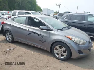 2011 Hyundai Elantra GLS с VIN KMHDH4AEXBU106507, выставлен на аукционе IAAI как лот 42411003 с пробегом 164 204 миль миль и . История ставок и продаж доступна на DreamBid. Изображение 1.
