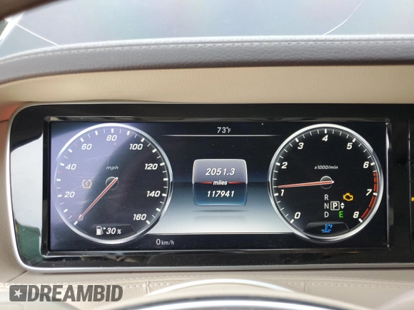 2015 Mercedes-Benz S 550 z VIN WDDUG8CB9FA097040, wystawiony jako Copart lot #55966445 z przebiegiem 117 941 mil mil oraz Szkoda całkowita • Salvage title. Historia ofert i sprzedaży dostępna na DreamBid. Obrazek 9.