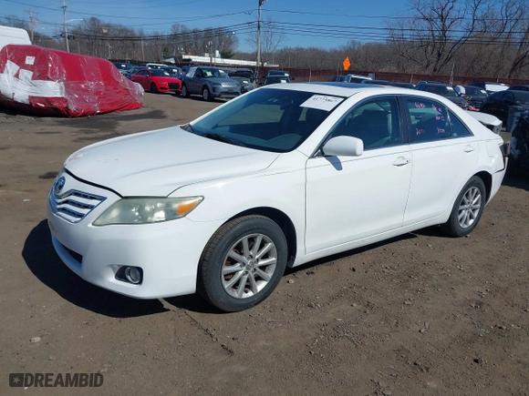 2011 Toyota Camry LE with VIN 4T1BK3EK0BU609935, listed as a IAAI auction lot 41773867 with 93,094 mi miles. Bid and sale history available at carsss.com. Image 2.