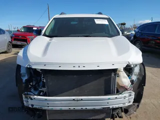 2023 GMC Acadia SLE z VIN 1GKKNKL44PZ195048, wystawiony jako IAAI lot #41916926 z przebiegiem 16 329 mil mil oraz . Historia ofert i sprzedaży dostępna na DreamBid. Obrazek 13.
