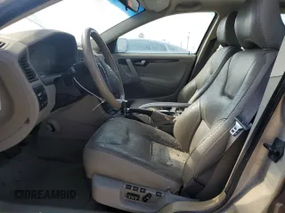 2004 Volvo V70 XC70 with VIN YV1SZ59H841163932, listed as a Copart auction lot 73984504 with 0 mi miles and Non Repairable. Bid and sale history available at carsss.com. Image 7.