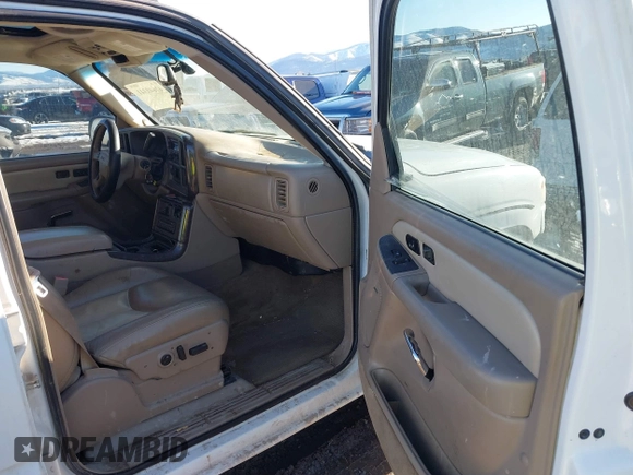 2005 GMC Sierra Denali z VIN 2GTEK63N151372484, wystawiony jako IAAI lot #41640341 z przebiegiem 291 915 mil mil oraz . Historia ofert i sprzedaży dostępna na DreamBid. Obrazek 5.